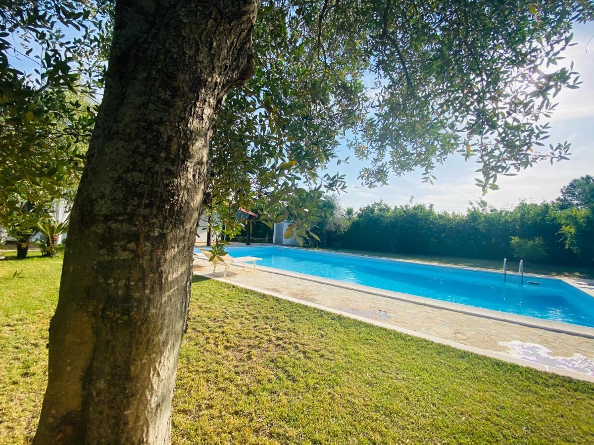 Villa Anita San Michele Salentino Esterno foto
